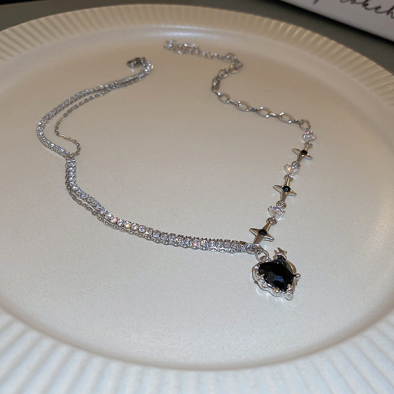 Womens Stylish Creative And Design-forward Clavicle Necklace