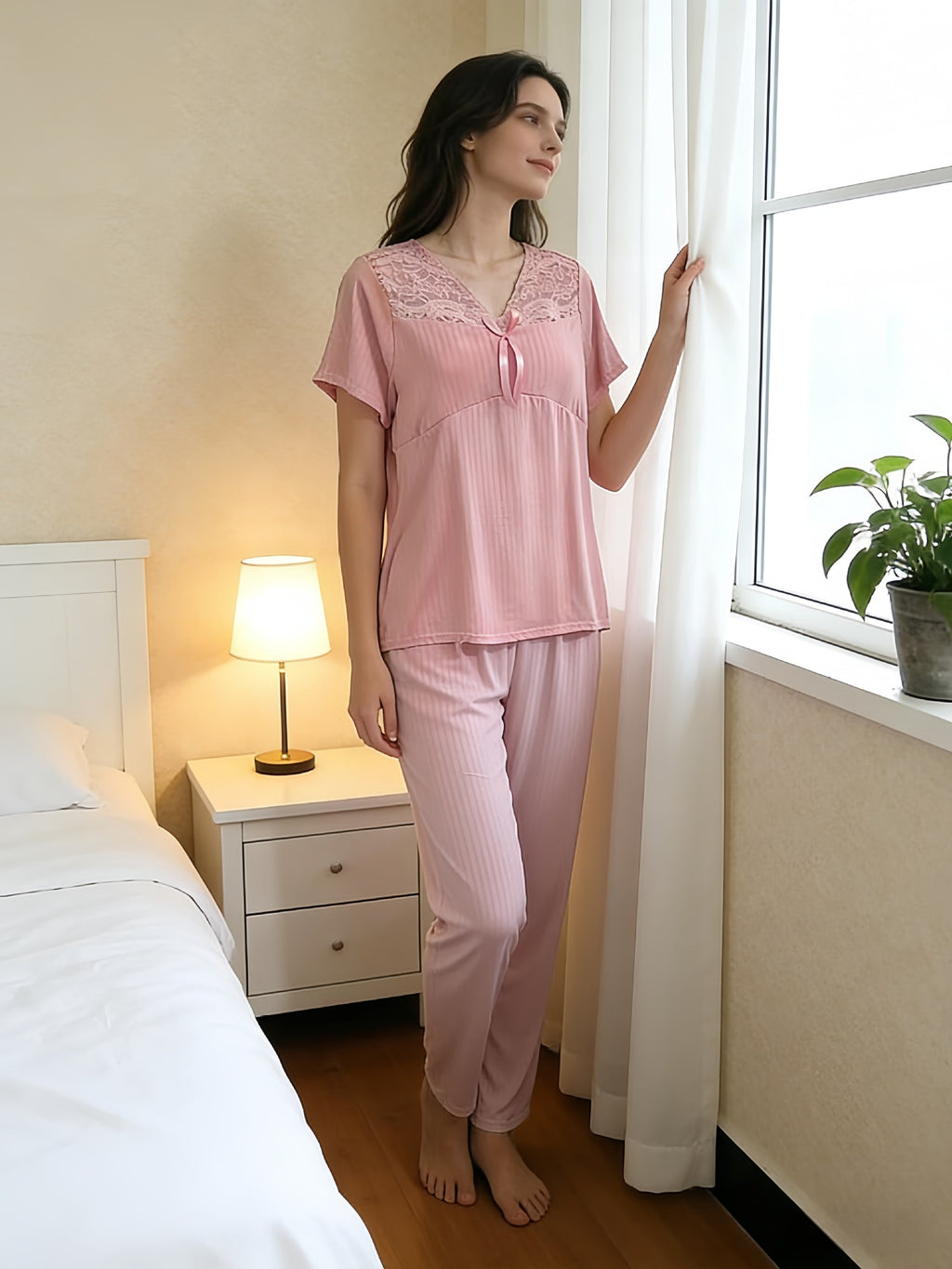 Womens Lace Bow-Knot Short-Sleeve Pants Two-Piece Pajama Set