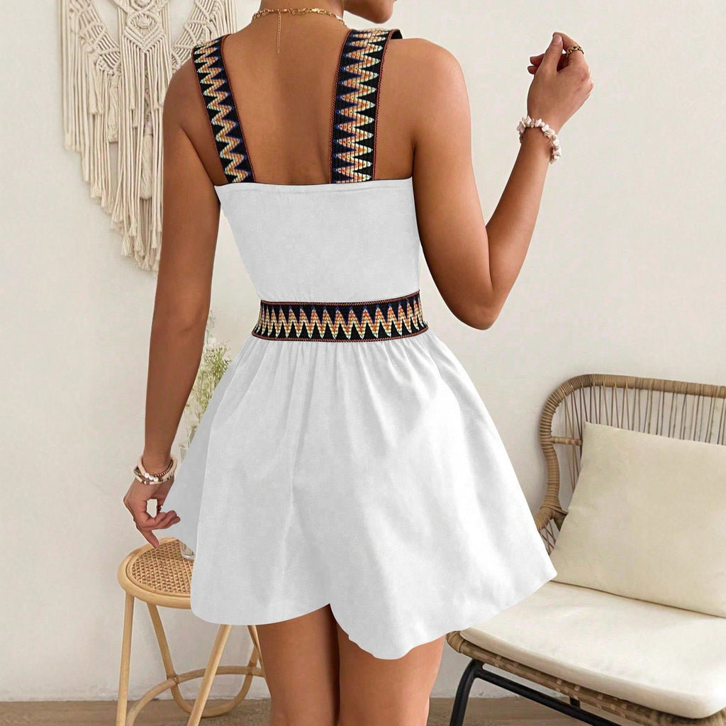 Casual Resort-style Wide-leg Jumpsuit With A Cinched Waist